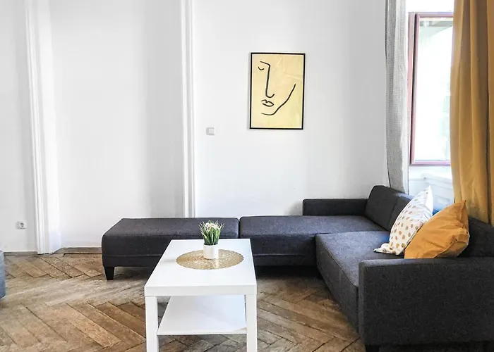 Amazing 2br Apt, Near Akh-perfect For Groups Vienna