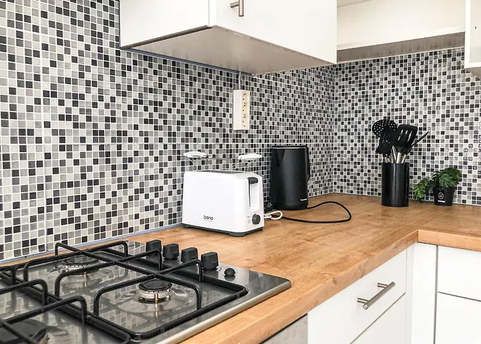 Amazing 2br Apt, Near Akh-perfect For Groups Apartment