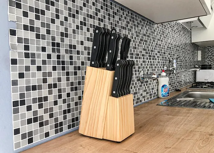 Amazing 2br Apt, Near Akh-perfect For Groups