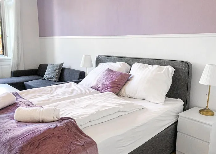 Amazing 2br Apt, Near Akh-perfect For Groups